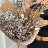 Bouquet à la Main de Fleurs Séchées S
