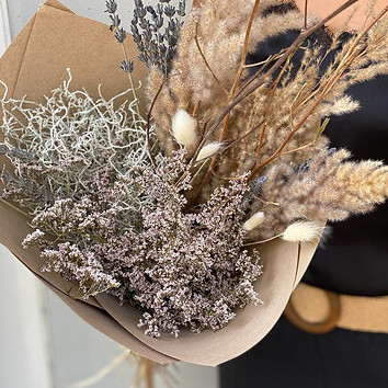 Bouquet à la Main de Fleurs Séchées S