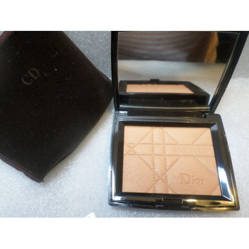 DIOR BRONZE ORIGINAL TAN NUMERO 002 HONEY TAN