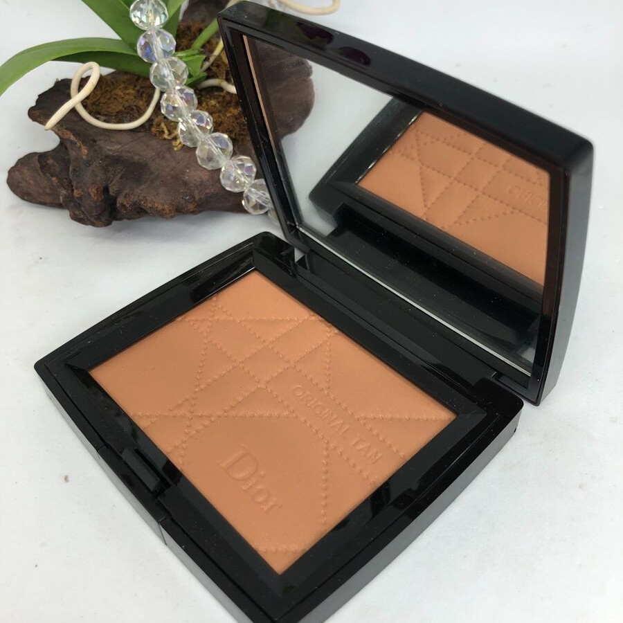 DIOR BRONZE ORIGINAL TAN NUMERO 002 HONEY TAN