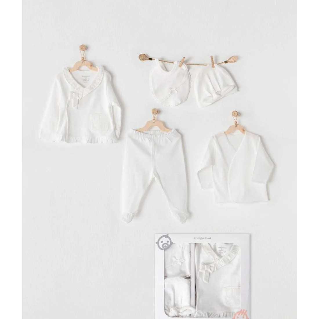 Coffret Naissance 100% Coton 5 Pièces Blanc Chic