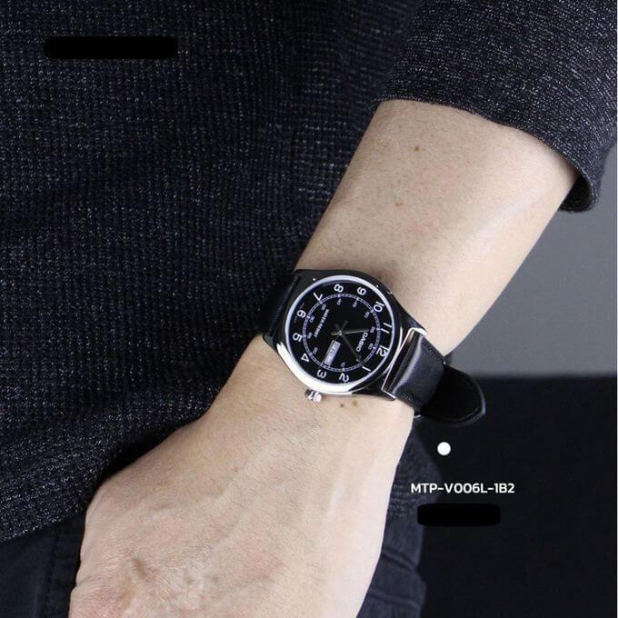 Casio – Montre pour Hommes – Bracelet En Cuir – Noir/Blanc – MTP-V006L-1B2UDF