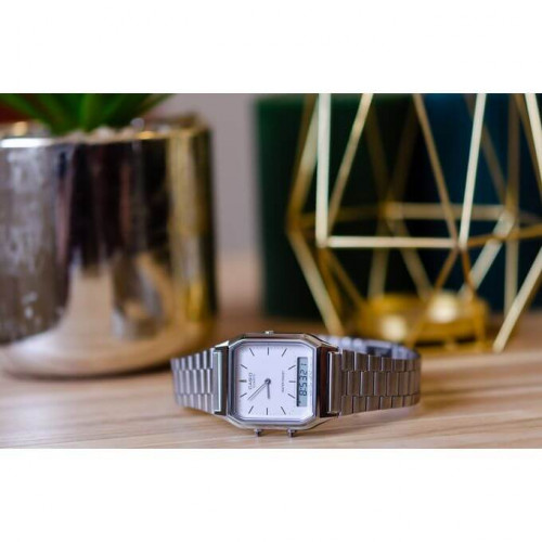 Casio – Dual time – Classique design – Bracelet en acier inoxydable – AQ-230A-7DMQ Casio – Dual time – Classique design – Bracelet en acier inoxydable – AQ-230A-7DMQ