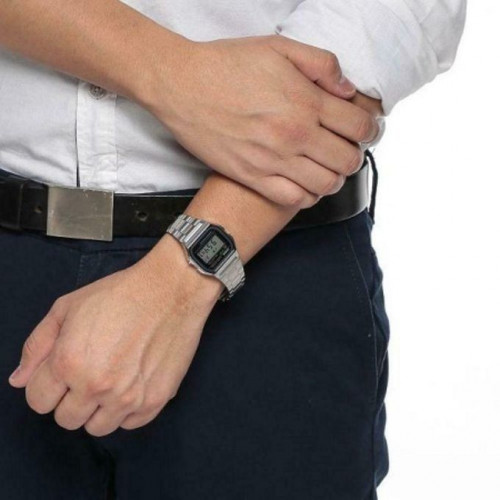 Casio – Montre homme digitale en acier inoxydable – A159W-N1DF Casio – Montre homme digitale en acier inoxydable – A159W-N1DF