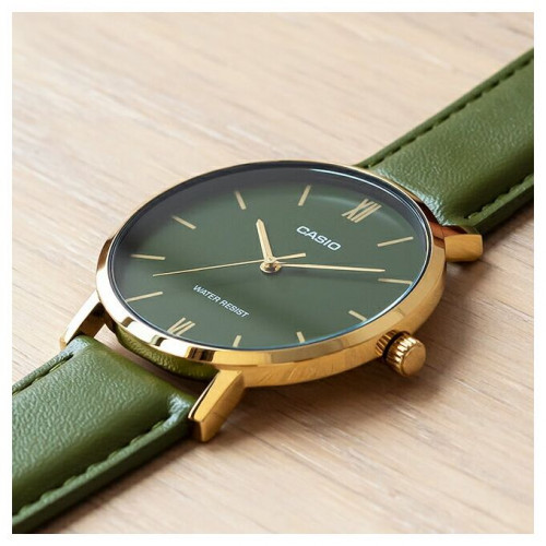 Casio – Verte – Doré cadran vert – Bracelet cuir vert – MTP-VT01GL-3BUDF Casio – Verte – Doré cadran vert – Bracelet cuir vert – MTP-VT01GL-3BUDF