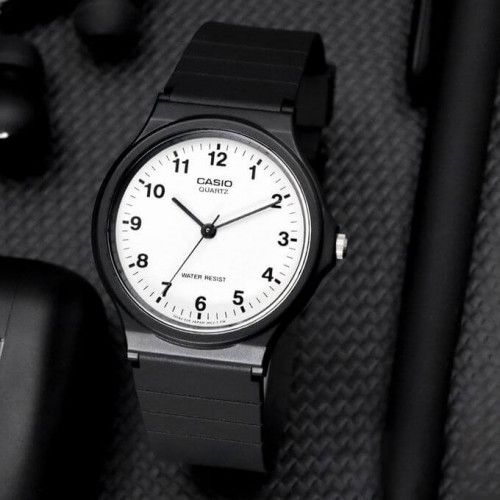 Casio – Montre classique Quartz analogique cadran blanc – MQ-24-7BLDF Casio – Montre classique Quartz analogique cadran blanc – MQ-24-7BLDF