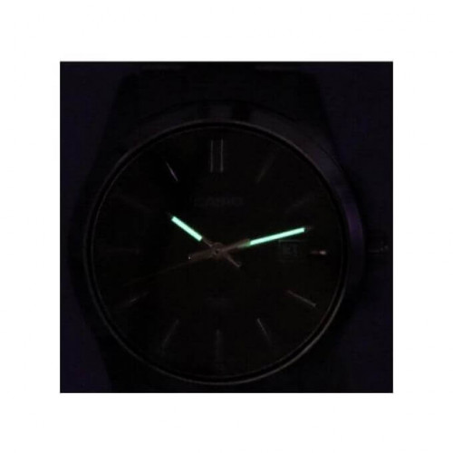 Casio – Cadran blanc avec dateur – Bracelet en acier inoxydable – MTP-VD03D-7AUDF Casio – Cadran blanc avec dateur – Bracelet en acier inoxydable – MTP-VD03D-7AUDF