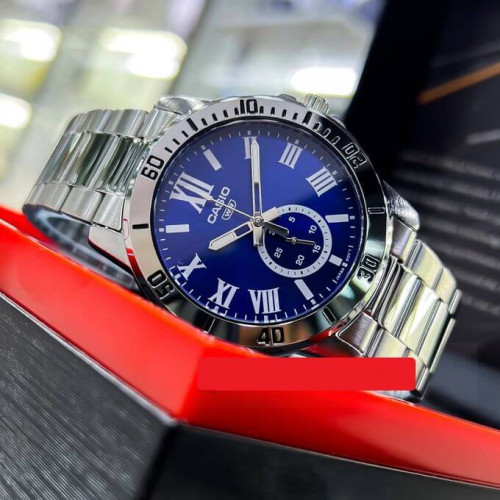 Casio – Avec dateur sous forme de petite seconde – Cadran bleu – Bracelet en acier inoxydable – MTP-VD200D-2B Casio – Avec dateur sous forme de petite seconde – Cadran bleu – Bracelet en acier inoxydable – MTP-VD200D-2B