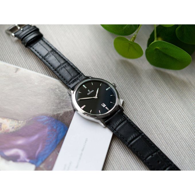 Festina – Classique pour homme – Cadran noir avec dateur – Bracelet cuir noir – F16745/5