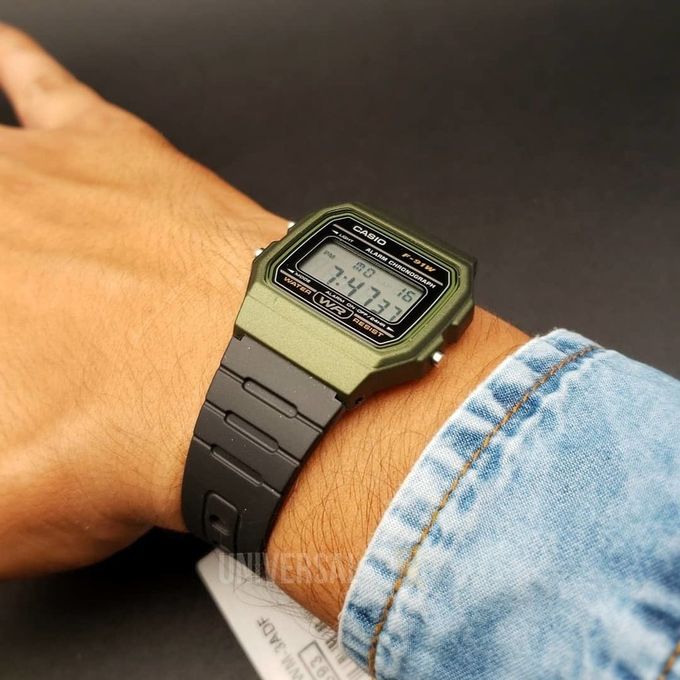 Casio – Montre Digital homme – bracelet caoutchouc noir – F-91WM-3ADF