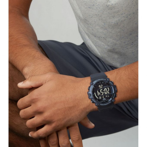 Casio – Digitale – Cadran noir / digits blanc – Étanche à 100 mètres – AE-1500WH-8BVDF Casio – Digitale – Cadran noir / digits blanc – Étanche à 100 mètres – AE-1500WH-8BVDF