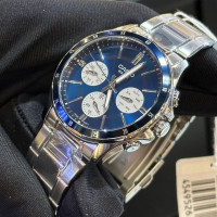 Casio – Montre fond bleu pour hommes – Tout en acier inoxydable & étanche 50 m – MTP-1374D-2A3V