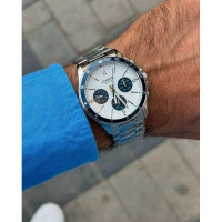 Casio – Design cool et sportif pour hommes – Cadran blanc & étanche 50 m – Tout en acier inoxydable – MTP-1374D-7A2V