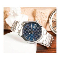 Casio – Montre fond bleu avec dateur pour hommes – Bracelet en acier inoxydable – MTP-VD03D-2A2