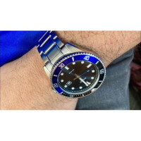 Casio – Sous-marine 200 m pour hommes – Cadran noir, lunette rotative noir/bleu – Tout en acier inoxydable – MDV-107D-1A2V