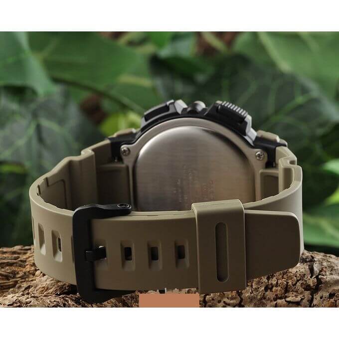 Casio – Montre sport en résine verte, autonomie pile 10 ans & indicateurs de phase lunaire – WS-1500H-5BV