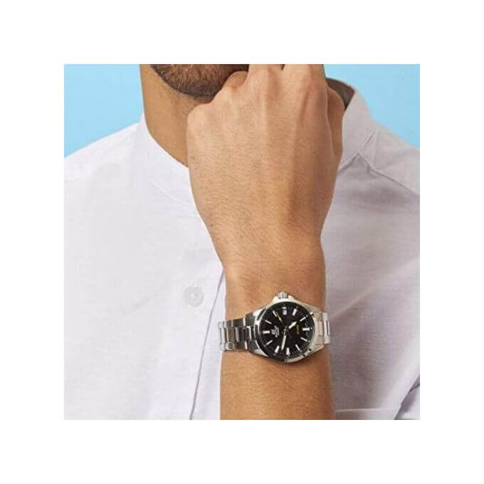 Casio – Montre pour hommes cadran noir – WR 100 mètres – Bracelet en inoxydable – EFV-100D-1AV