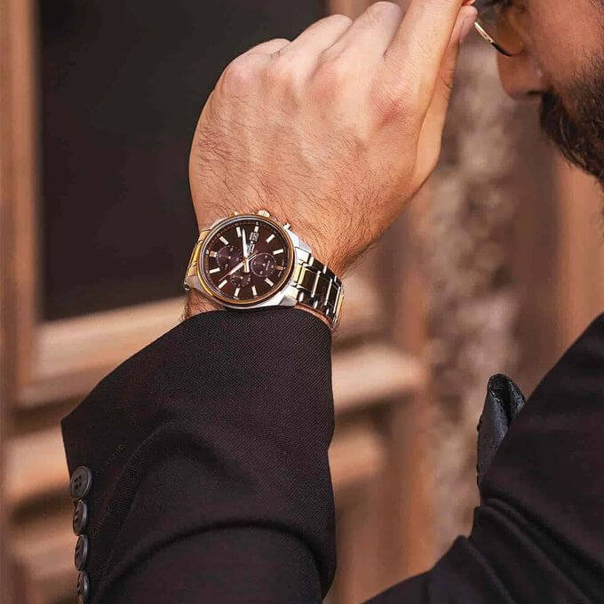 Casio – Édifice Collection pour homme – Cadran marron – Bracelet en acier bicolore – EFV-610SG-5AV