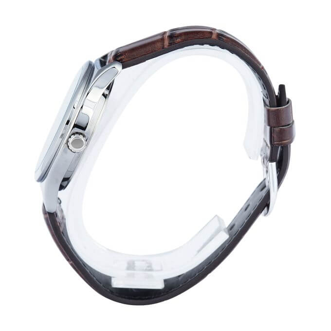 Casio – Cadran blanc – Bracelet cuir marron – MTP-VD01L-7CV