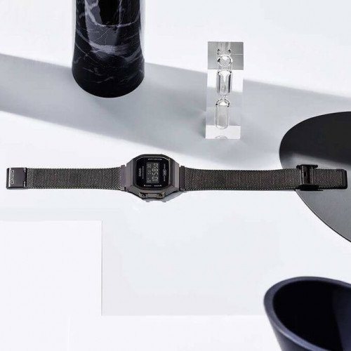 Casio – Bracelet en mailles milanaise noir – Numérique cadran noir – A168WEMB-1BDF Casio – Bracelet en mailles milanaise noir – Numérique cadran noir – A168WEMB-1BDF