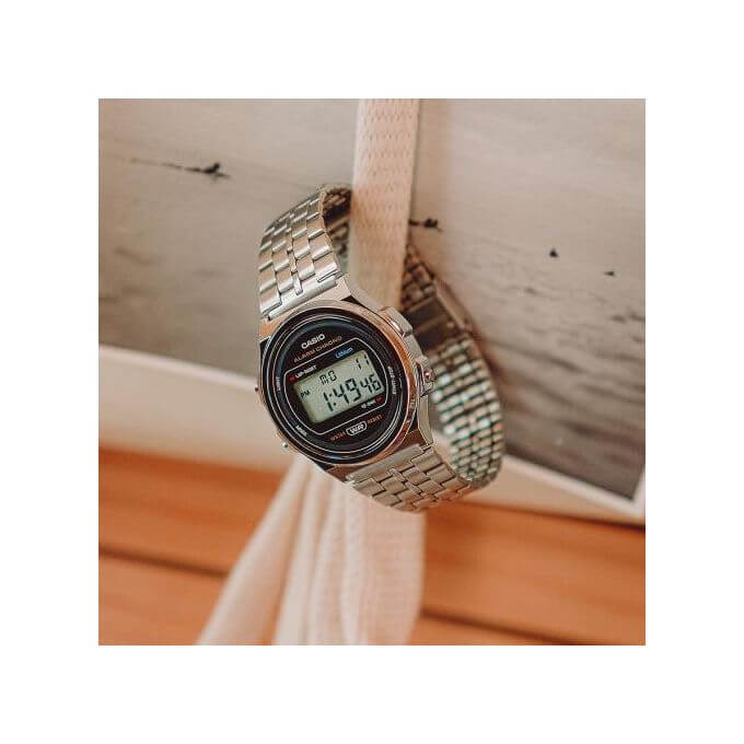 Casio – Numérique – Vintage Collection ronde argentée – Bracelet en acier inoxydable – A171WE-1ADF