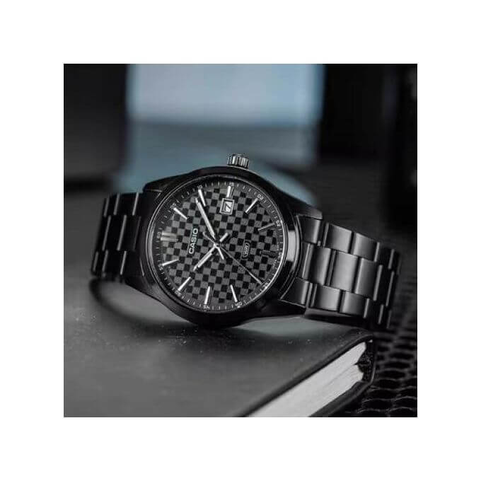 Casio – Noir – Tout en acier inoxydable – Avec dateur – MTP-VD03B-1AUDF