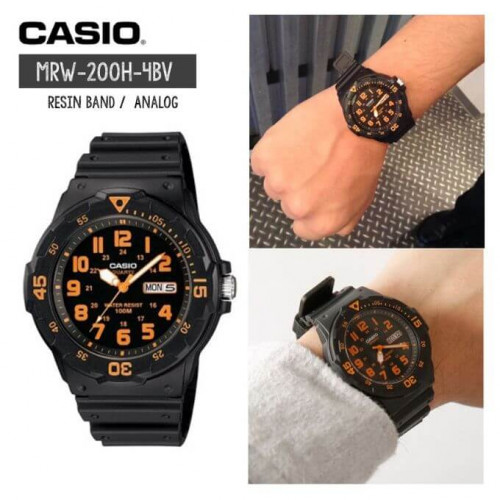 Casio – Montre pour hommes chiffres orange – Bracelet en silicone noir – MRW-200H-4BV Casio – Montre pour hommes chiffres orange – Bracelet en silicone noir – MRW-200H-4BV