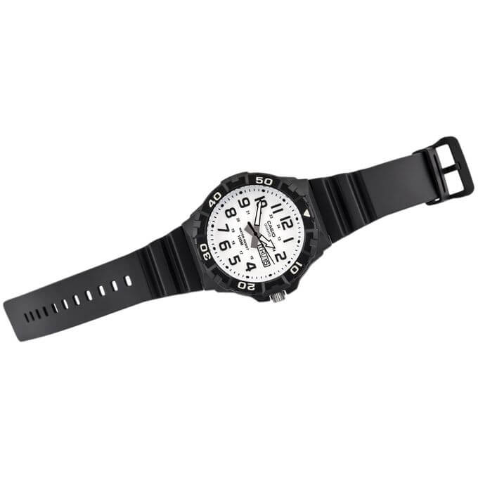 Casio – Montre pour hommes cadran blanc chiffres noirs – Bracelet en silicone noir – MRW-200H-7BVDF