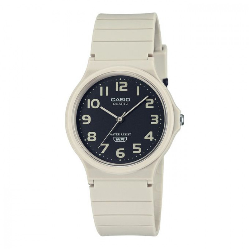 Casio – Blanche – Index chiffres blancs sur cadran noir – Bracelet en silicone blanc – MQ-24UC-8BDF