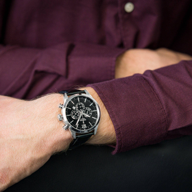 Festina – Bracelet cuir noir – Cadran noir – F20542/5 – Chronographe pour homme