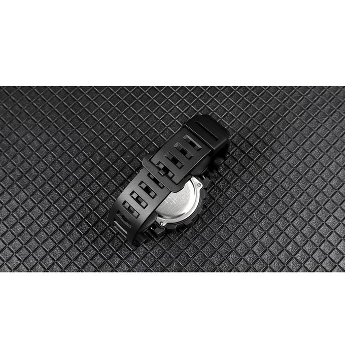 Casio – En silicone – Cadran couleur grenat – Sport – MW-610H-4AVDF