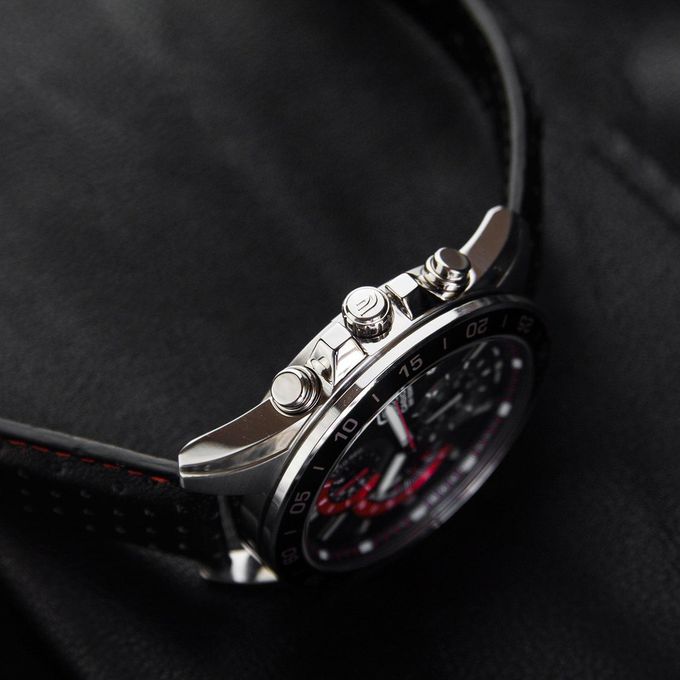 Casio – Bracelet cuir noir – Collection Edifice – Chronographe – EFV-550L-1AVUDF