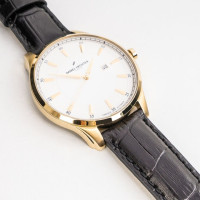 Daniel Hechter – Montre – Fabriquée en France – Doré cadran blanc – Bracelet cuir noir – DHHO19/1BA