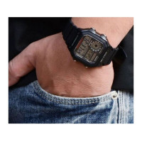 Casio – Montre homme digitale – Bracelet noir – AE-1200WH-1AVDF