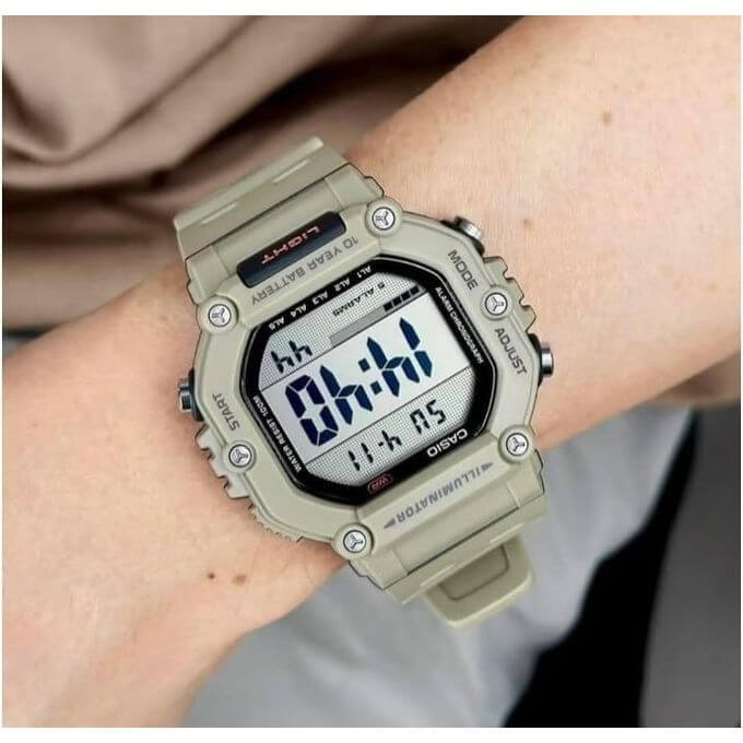 Casio – Montre sport pour hommes pratique et robuste – Vert – Autonomie pile 10 ans – Étanche 100 m – AE-1600H-5AVDF