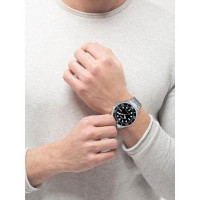 Lorus – Somptueuse montre à quartz pour hommes, cadran noir avec dateur et étanche 100 m – RH939GX9