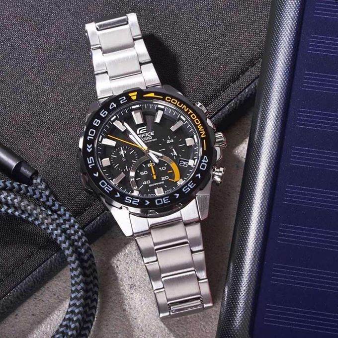 Casio – Edifice Collection pour hommes – Chronographe à énergie solaire & à cristaux de saphir anti-rayures – EFS-S550DB-1AV