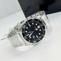 Casio – Montre analogique pour hommes – Fond noir – Étanche 50 m – Tout en acier inoxydable – MTD-135D-1AV