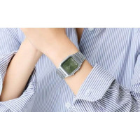 Casio – Vintage Collection double montres – Fond vert & bracelet en acier inoxydable – AQ-230A-3AMQY