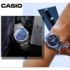 Casio – Au fond bleu texturé avec dateur sur 3h et tout en acier inoxydable pour hommes – MTP-1335D-2AVDF