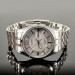 Casio – Modèle classique pour hommes au fond texturé argenté avec dateur sur 3h et étanchéité 50 m – MTP-1335D-7AVDF Casio – Modèle classique pour hommes au fond texturé argenté avec dateur sur 3h et étanchéité 50 m – MTP-1335D-7AVDF