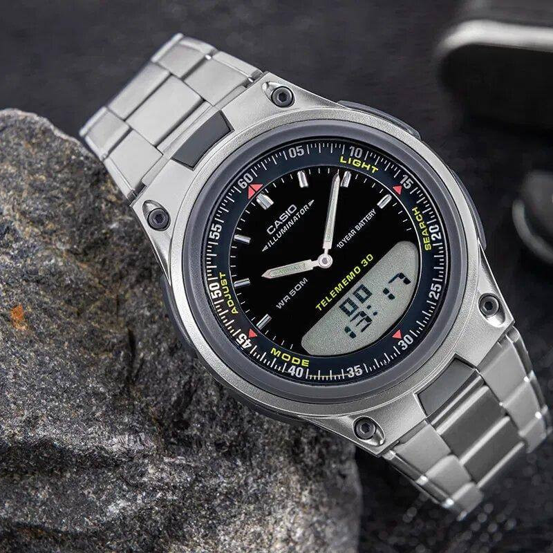 Casio – Double montre en bracelet acier inoxydable pour hommes – Autonomie pile 10 ans – AW-80D-1AV