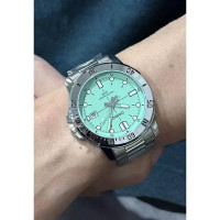 Casio – Montre fond vert-turquoise pour hommes – avec dateur – étanche 50 m – MTP-VD01D-3E1V
