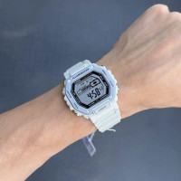 Lunette métallique – étanche jusqu'à 100 m, autonomie batterie de 10 ans – blanche – MWD-110H-8AV