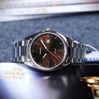 Casio – Montre classique pour hommes – Fond marron avec dateur – Étanche 50 m – MTP-1302DD-5AV