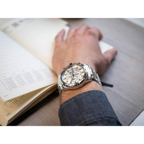 Festina – TIMELESS CHRONOGRAPH – Diamètre boîtier 45,05 mm – WR 100 m, Tout en acier inoxydable – F20463/1 Festina – TIMELESS CHRONOGRAPH – Diamètre boîtier 45,05 mm – WR 100 m, Tout en acier inoxydable – F20463/1
