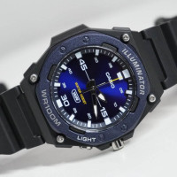 Casio – Montre sport pour hommes, Cadran bleu avec bouton de lumière – Bracelet en résine – MW-620H-2AV