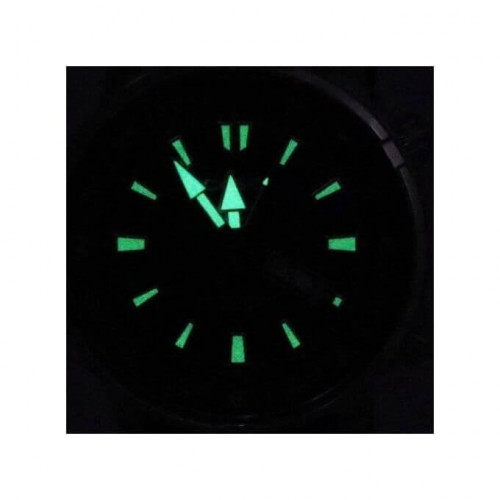 Casio – Montre sportive et élégante avec un anneau de compas rotatif, en acier, WR 50 m – MTD-130D-1A2V Casio – Montre sportive et élégante avec un anneau de compas rotatif, en acier, WR 50 m – MTD-130D-1A2V
