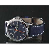 Festina – Montre pour homme en bracelet cuir bleu et fond bleu avec dateur – F20358/3