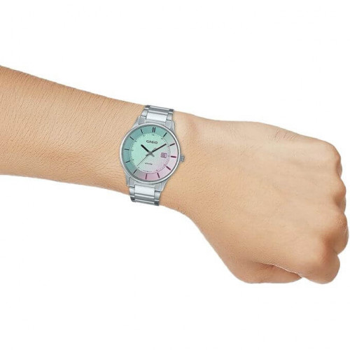 Casio – Montre pour homme en cadran Chaque inclinaison du poignet change de couleur – MTP-E605D-7EV Casio – Montre pour homme en cadran Chaque inclinaison du poignet change de couleur – MTP-E605D-7EV
